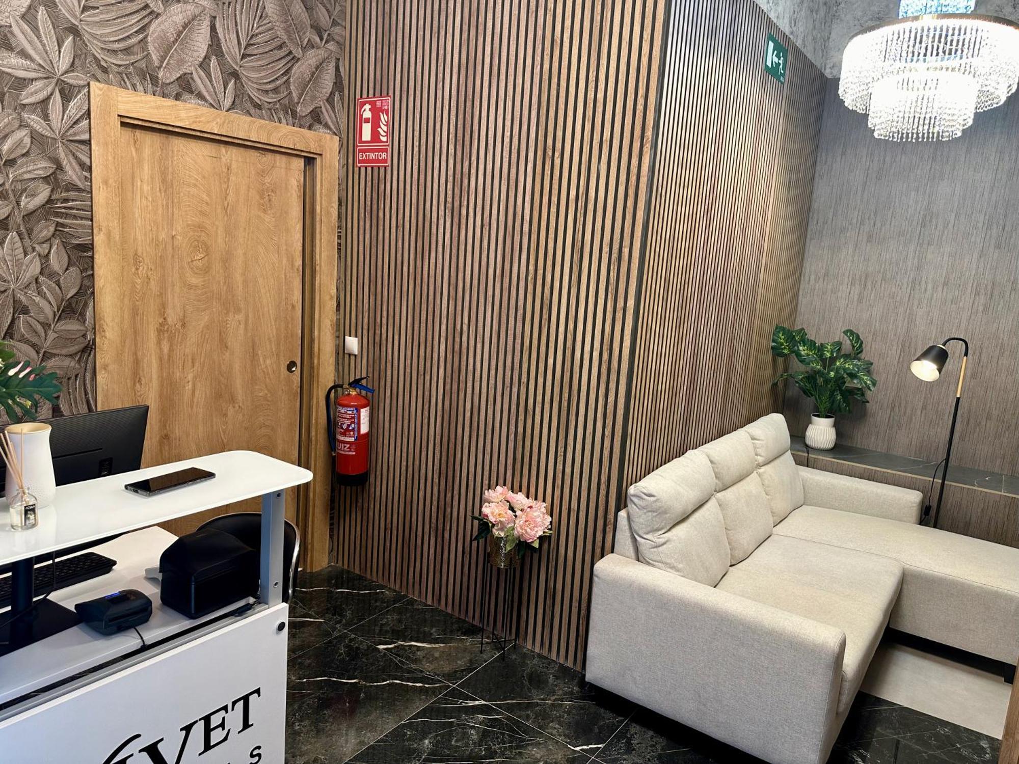 Velvet Hostels Pacifico Madrid Extérieur photo